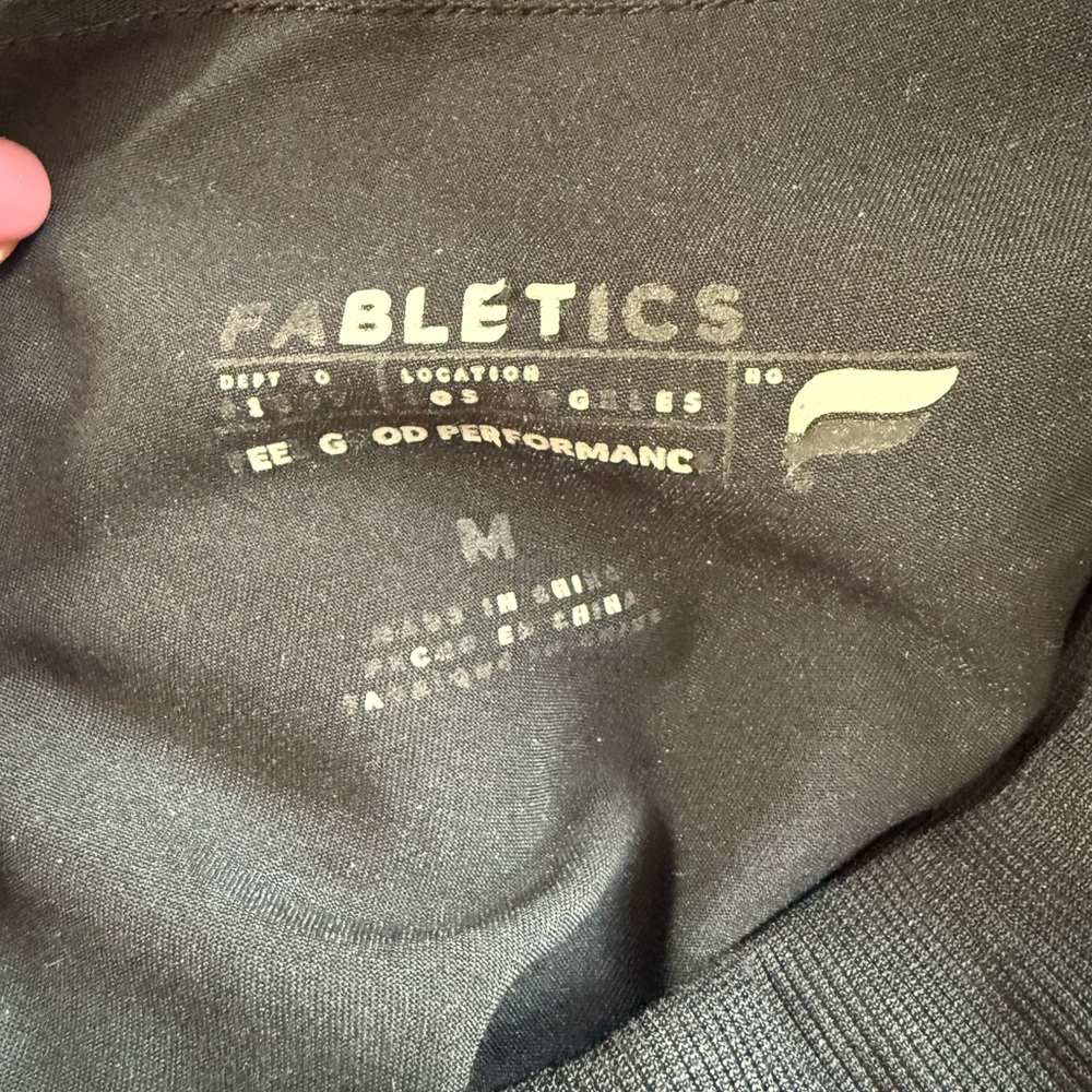 Fabletics Scrub Set - image 6